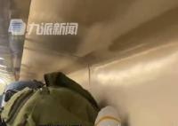 12306回应男子躺火车行李架上睡觉 不允许行李架只能放行李