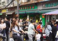 武汉山海关路何以“人山人海” 探店短视频带火一条路