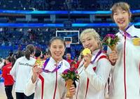 四川女篮奖励三巨头每人一套房 中国女篮以74比72战胜日本女篮
