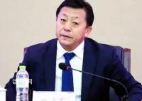 杜兆才被双开:靠足球吃足球