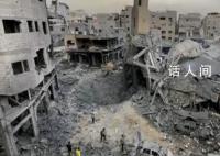 以军空袭后的加沙地带遍地残垣断壁 新一轮冲突已造成双方超1600人死亡