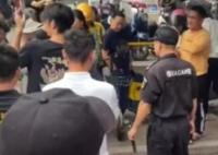 取40万刚出银行就被抢劫?警方回应