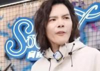向佐直播带货遭网友恶评 妈妈带货失败换儿子来