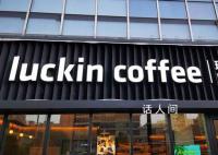 宝马与出租相撞未发现斗气行为 暂未发现存在开斗气车行为证据