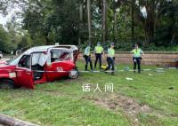 香港迪士尼两辆的士相撞致1死 事故原因有待调查