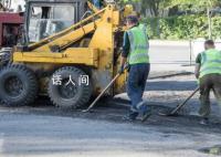 小伙自掏腰包53万帮村里修路 称修条路不是什么大事
