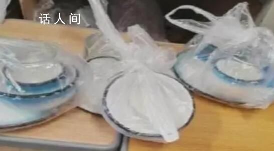 餐具收费大学生付1元直接带走 结账时有询问店员