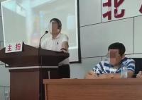 高中小卖部租赁权拍卖300多万元 当地业内人士称不知如何盈利