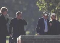 《老友记》五人组泪别“钱德勒”