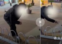男子疑打人后叫嚣给你10万够吗 目前案件正在调查中