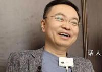渐冻人蔡磊激动试用人工喉 激动人心的时刻