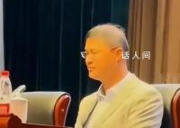 罗翔回应面容苍老头发全白 称可能是一次讲座的打光问题