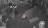 男子偷功德箱的钱称菩萨给我比了OK 被崇明警方依法刑事拘留