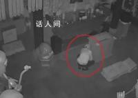 男子偷功德箱的钱称菩萨给我比了OK 被崇明警方依法刑事拘留
