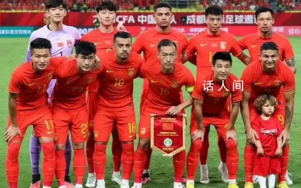 记者:国足战韩国输两三球算正常