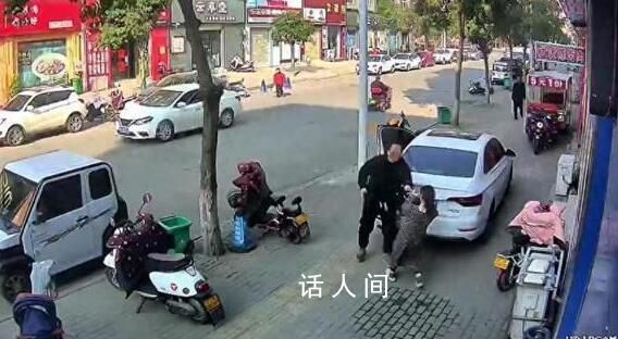 河南一男子当街推倒孕妇 当地警方称已立案
