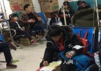 央视网:边输液边做题 理解但不支持