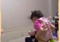 向佐被3岁女儿蹬鼻子上脸 晒视频假装睡着测试女儿的反应