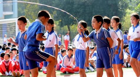深圳小学初中明年起每天1节体育课 2024年1月1日起施行