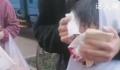 被狗咬伤男童家属仍在找狗主人 家属称缝了90多针