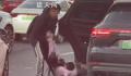 交警回应男子将女子幼儿强拽下车 危险违法正在联系核实
