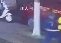 外卖员被保安捅数刀 疑因骑车进小区