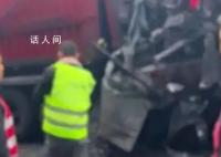 贵州致3死车祸伤者母亲:女儿在抢救
