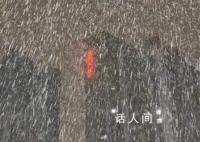 沉浸式体验郑州暴雪 看大地披银装
