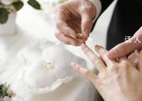 小伙定了婚期才知女方一家全是托 一定要提高警惕以防被骗