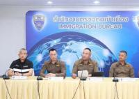 中国籍电诈头目在泰国落网 泰国国家移民局12日召开发布会