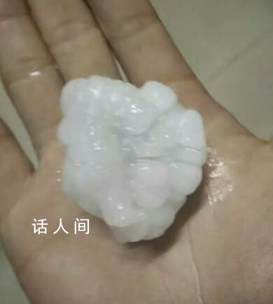 洛阳下冰雹了 大如鸡蛋