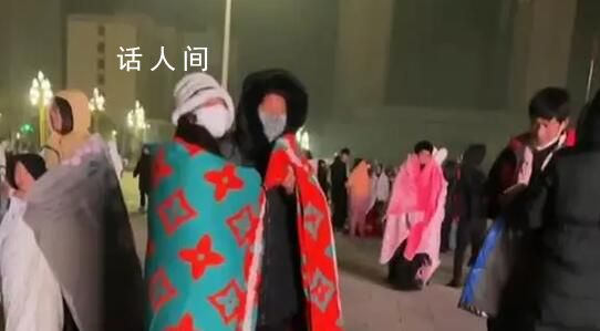 地震亲历者:一口气跑下16楼