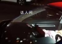 甘肃的哥收留三位满月宝宝车内取暖 引来网友点赞