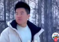 业内:董宇辉粉丝饭圈化早有迹象