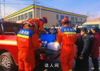 地震灾区这一碗碗牛肉面暖人心 救援中的这些暖心瞬间令人动容
