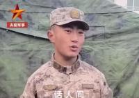玉树地震中获救男孩当兵驰援甘肃 奋战在甘肃抗震救灾一线