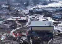 地震砂涌逃生者:泥巴在后面追着我