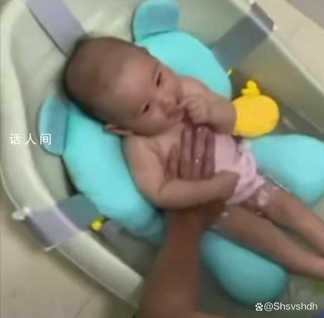 3岁娃介绍家庭成员唯独忘了警察爸爸 戍边卫国是我的选择也是我的责任