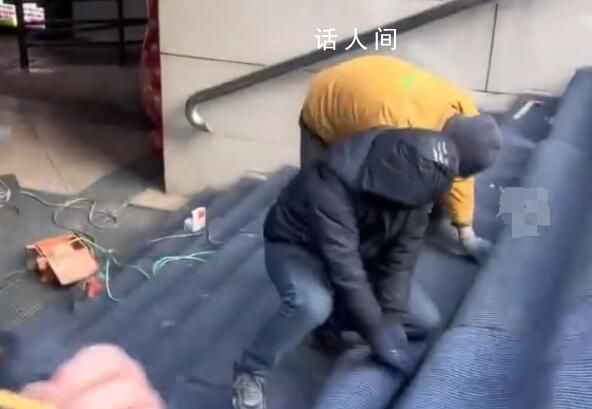 哈尔滨松花江上都铺地毯了 每天惊喜不重样