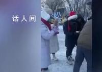 市民送姜茶遭摊贩威胁称抢生意 当事人：本意是宣传家乡