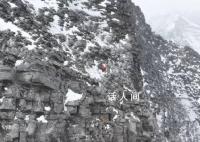 45岁登山家13小时速攀雪山 人不能在困难面前低头