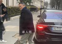 马云现身法国巴黎被网友偶遇 看起来精气神十足