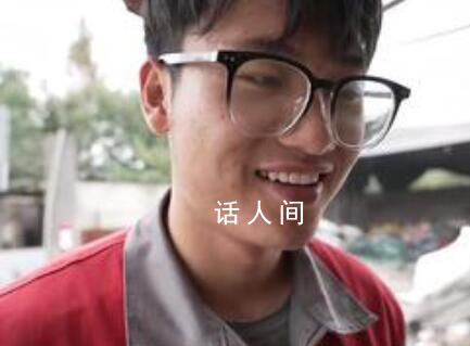 00后男生继承家业收破烂 年入20万