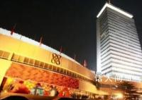 春晚第一次大彩排明星阵容 表演嘉宾陆续进入央视大楼进行彩排