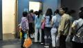 在景区商场上女厕为何这么难?上女厕所大排长龙男厕所外空空如也