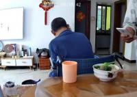 老人吞乒乓球大小肉丸窒息离世 家属认为保姆涉嫌过失致人死亡