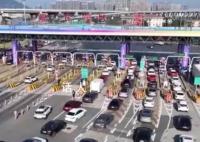 最“火”春运启动 全国跨区域人员流动量预计将达90亿人次