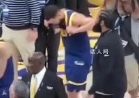 库里把球衣撕了 湖人双加时艰难战胜勇士