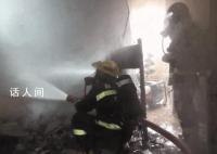 广东韶关一高层住宅突发火灾 起火疑因电热毯引燃被子