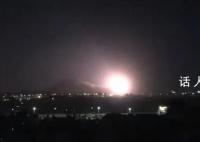 美英密集空袭也门首都 市区内听到至少四次巨大爆炸声